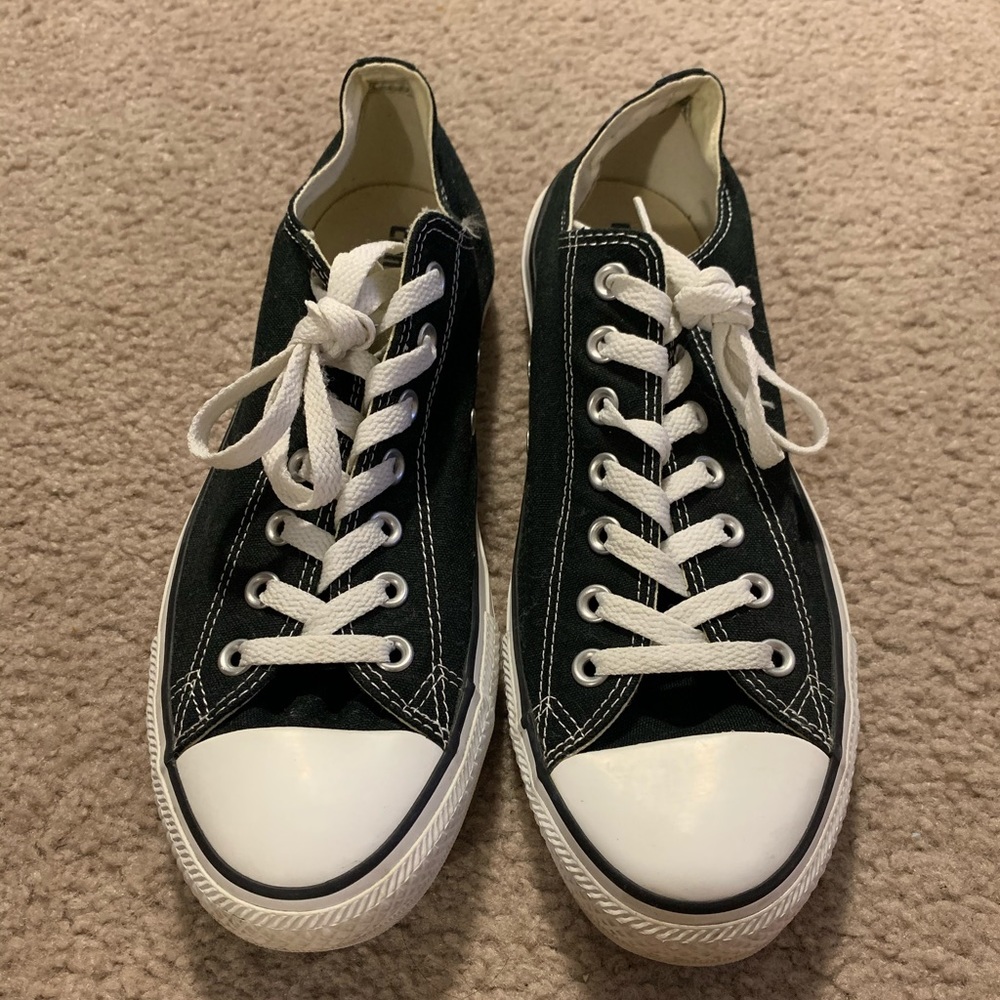 Converse Low Tops